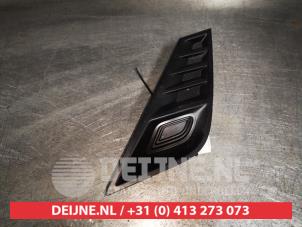 Gebrauchte Stoßstangenrost Nissan Juke (F16) 1.0 DIG-T 117 12V Preis auf Anfrage angeboten von V.Deijne Jap.Auto-onderdelen BV