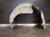 Wheel arch liner from a Hyundai i30 (PDEB5/PDEBB/PDEBD/PDEBE), 2016 1.0 T-GDI 12V, Hatchback, Petrol, 998cc, 88kW (120pk), FWD, G3LC, 2016-11, PDEB5P1 2017