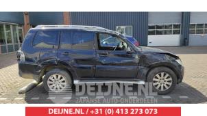Used Extra window 4-door, right Mitsubishi Pajero Hardtop (V6/7) 3.2 DI-D 16V Autom. Price on request offered by V.Deijne Jap.Auto-onderdelen BV