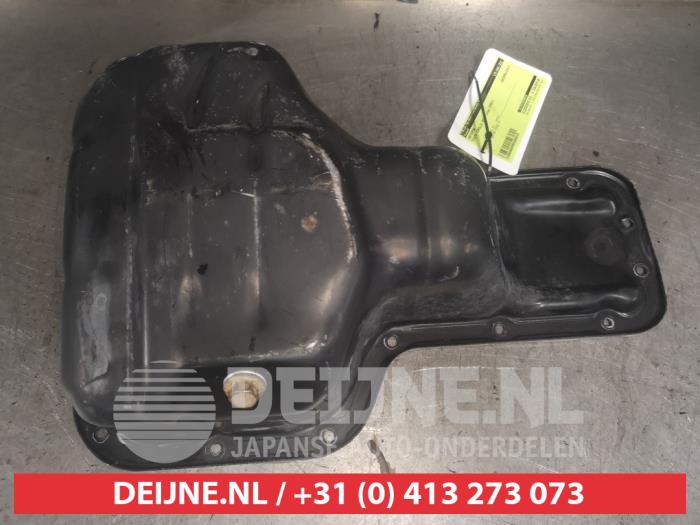 Ölwanne van een Toyota Corolla Verso (E12) 1.6 16V VVT-i 2003