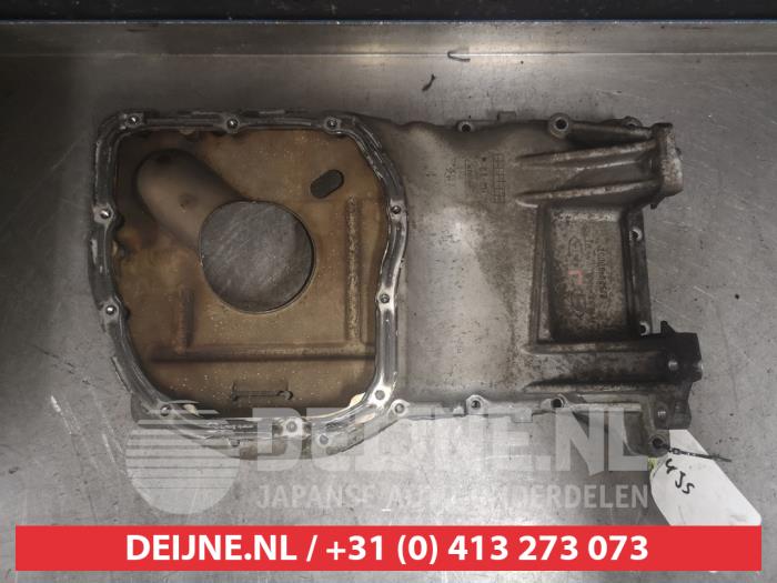 Usagé Couvercle carter Hyundai Santa Fe I 2.4 16V 4x2 Prix € 35,00 Règlement à la marge proposé par V.Deijne Jap.Auto-onderdelen BV