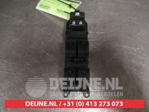Used Multi-functional window switch Lexus CT 200h 1.8 16V Price € 40,00 Margin scheme offered by V.Deijne Jap.Auto-onderdelen BV
