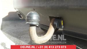 Used Towbar Hyundai iX55 3.0 CRDI V6 24V Price on request offered by V.Deijne Jap.Auto-onderdelen BV
