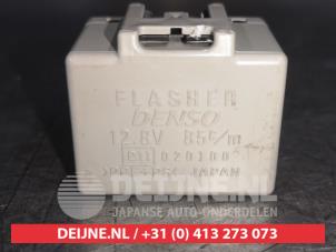 Used Indicator relay Lexus CT 200h 1.8 16V Price on request offered by V.Deijne Jap.Auto-onderdelen BV