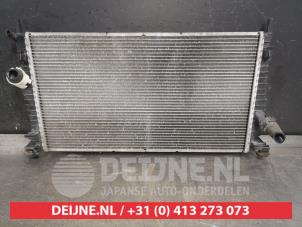 Kühler van een Mazda 3 Sport (BK) 1.3i 16V 2005