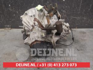 Getriebe van een Mazda 3 Sport (BK) 2.0i 16V 2004