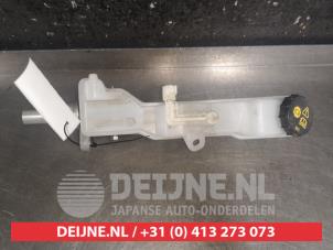 Gebrauchte Hauptbremszylinder Mazda CX-5 II (KF) 2.0 SkyActiv-G 165 16V 2WD Preis auf Anfrage angeboten von V.Deijne Jap.Auto-onderdelen BV