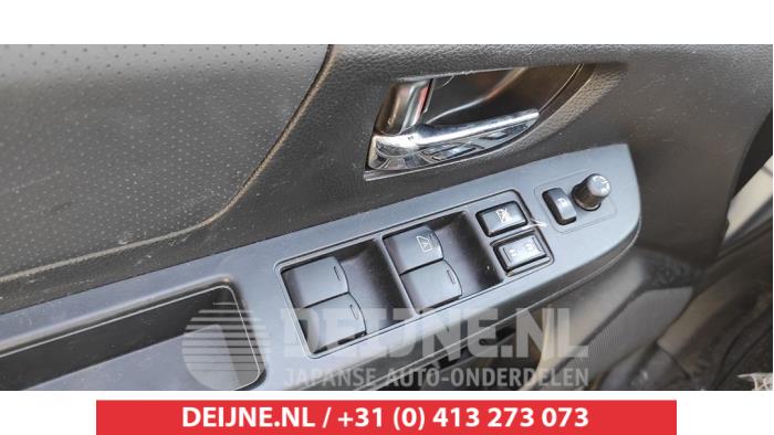 Usados Interruptor combinado de ventanillas Subaru XV (GP) 2.0 D AWD 16V Precio € 75,00 Norma de margen ofrecido por V.Deijne Jap.Auto-onderdelen BV