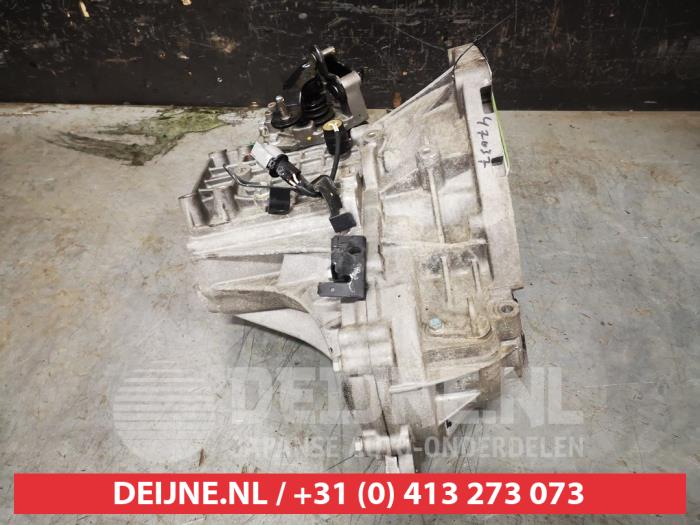 Gearbox Kia Rio III 1.2 CVVT 16V 2AX1GW G4LA AX1