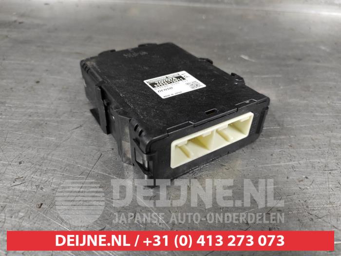 Used Automatic gearbox computer Lexus CT 200h 1.8 16V Price € 75,00 Margin scheme offered by V.Deijne Jap.Auto-onderdelen BV