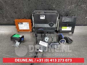 Used Set of cylinder locks (complete) Lexus CT 200h 1.8 16V Price on request offered by V.Deijne Jap.Auto-onderdelen BV