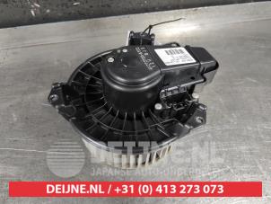 Usados Motor de ventilador de calefactor Toyota Auris (E15) 1.4 D-4D-F 16V Precio de solicitud ofrecido por V.Deijne Jap.Auto-onderdelen BV