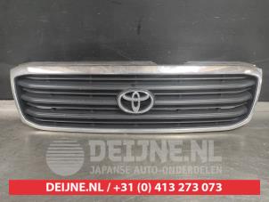Used Grille Toyota Land Cruiser 100 (J10) 4.2 TDI 100 24V Price € 100,00 Margin scheme offered by V.Deijne Jap.Auto-onderdelen BV