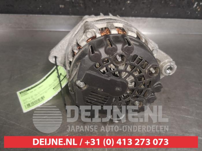 Dynamo van een Hyundai i20 (GBB) 1.2i 16V 2019