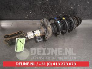 Used Front shock absorber rod, left Kia Rio IV (YB) 1.2 MPI 16V Price € 75,00 Margin scheme offered by V.Deijne Jap.Auto-onderdelen BV