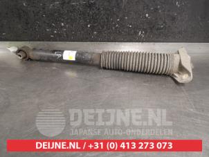 Used Rear shock absorber, left Kia Sportage (QL) 1.6 GDI 16V 4x2 Price on request offered by V.Deijne Jap.Auto-onderdelen BV