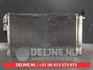 Klima Kondensor van een Kia Cerato 1.6 16V 2006