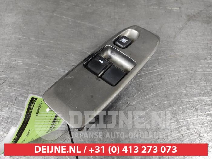 Usados Interruptor combinado de ventanillas Mitsubishi Pajero Hardtop (V6/7) 3.2 DI-D 16V Precio € 35,00 Norma de margen ofrecido por V.Deijne Jap.Auto-onderdelen BV