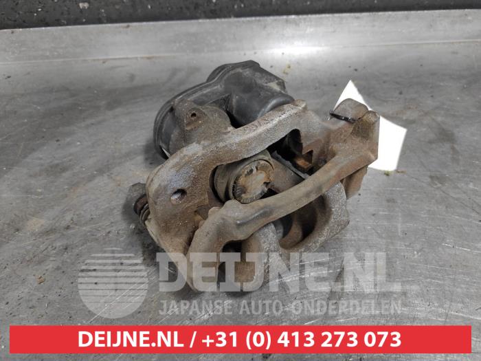 Gebrauchte Bremszange links hinten Nissan Qashqai (J11) 1.2 DIG-T 16V Preis € 50,00 Margenregelung angeboten von V.Deijne Jap.Auto-onderdelen BV