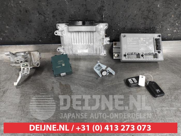 Used Engine management computer Honda Jazz (GR) 1.5 eHEV 16V Price € 175,00 Margin scheme offered by V.Deijne Jap.Auto-onderdelen BV