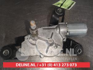 Used Rear wiper motor Mitsubishi Colt (Z2/Z3) 1.3 16V Price on request offered by V.Deijne Jap.Auto-onderdelen BV