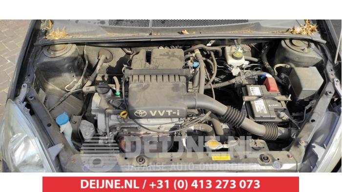 Engine Toyota Yaris 1.0 16V VVT-i - 1SZFE