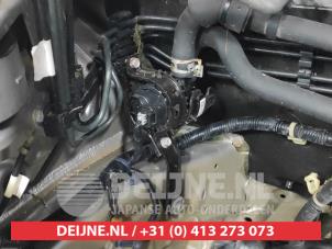Usagé Pompe à eau supplémentaire Honda CR-V (RM) 2.0 i-VTEC 16V 4x4 Prix sur demande proposé par V.Deijne Jap.Auto-onderdelen BV