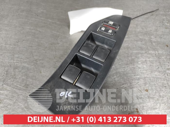 Usados Interruptor combinado de ventanillas Toyota Verso 1.6 D-4D 16V Precio € 50,00 Norma de margen ofrecido por V.Deijne Jap.Auto-onderdelen BV