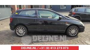 Gebrauchte Tür 2-türig rechts Honda Civic (EP/EU) 1.4 16V Preis € 100,00 Margenregelung angeboten von V.Deijne Jap.Auto-onderdelen BV