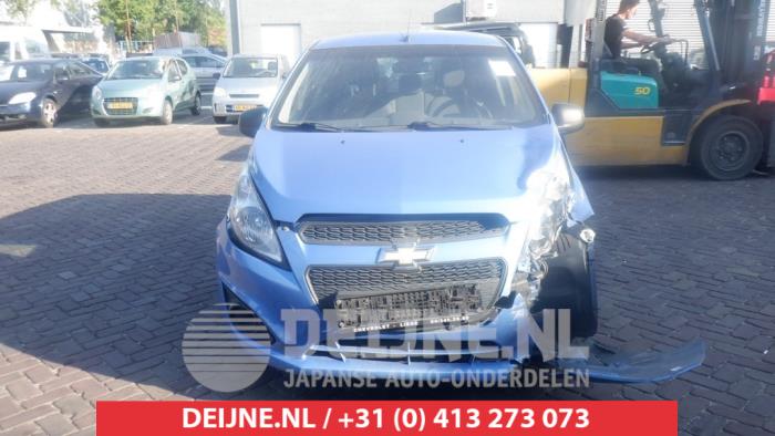 Begagnade Grill Chevrolet Spark 1.0 16V Pris på förfrågan erbjuds av V.Deijne Jap.Auto-onderdelen BV