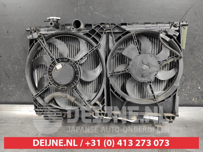 Gebrauchte Kühler Hyundai XG 3.5 V6 24V Preis auf Anfrage angeboten von V.Deijne Jap.Auto-onderdelen BV