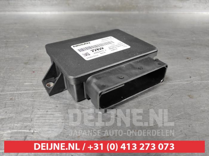 Dig Vehicle Module Parking brake module Nissan X-Trail 1.3 DIG-T 16V - 360326FL0E TRW