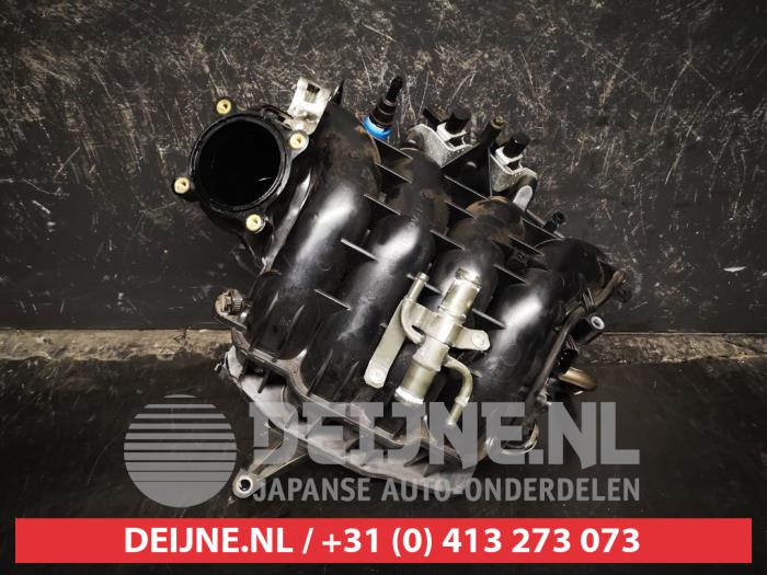 Używane Kolektor dolotowy Mazda MX-5 (NC) 1.8i 16V Cena € 150,00 Procedura marży oferowane przez V.Deijne Jap.Auto-onderdelen BV