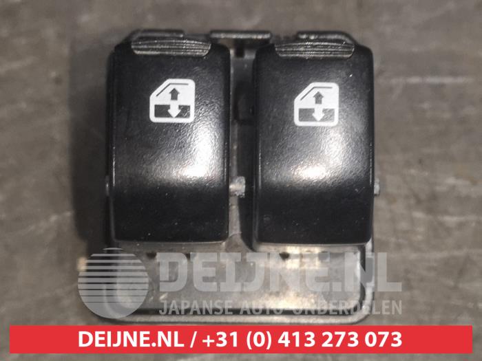 Usados Interruptor combinado de ventanillas Chevrolet Matiz 0.8 S,SE Precio € 25,00 Norma de margen ofrecido por V.Deijne Jap.Auto-onderdelen BV
