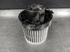Heating and ventilation fan motor from a Nissan Micra (K13), 2010 / 2016 1.2 12V, Hatchback, Petrol, 1.198cc, 59kW (80pk), FWD, HR12DE, 2010-05 / 2015-09, K13A 2010