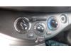 Heater control panel from a Nissan Micra (K12), 2003 / 2010 1.2 16V, Hatchback, Petrol, 1.240cc, 48kW (65pk), FWD, CR12DE, 2003-01 / 2010-06, K12BB01; K12FF01 2008
