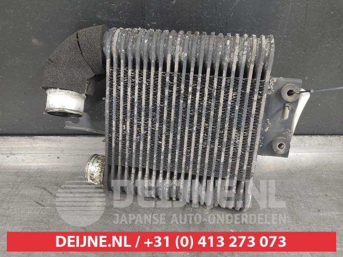 Usados Intercooler Toyota Land Cruiser 100 (J10) 4.2 TDI 100 24V Precio € 35,00 Norma de margen ofrecido por V.Deijne Jap.Auto-onderdelen BV
