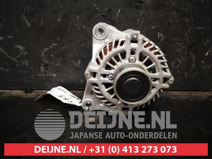 Dynamo van een Mazda CX-9  2010