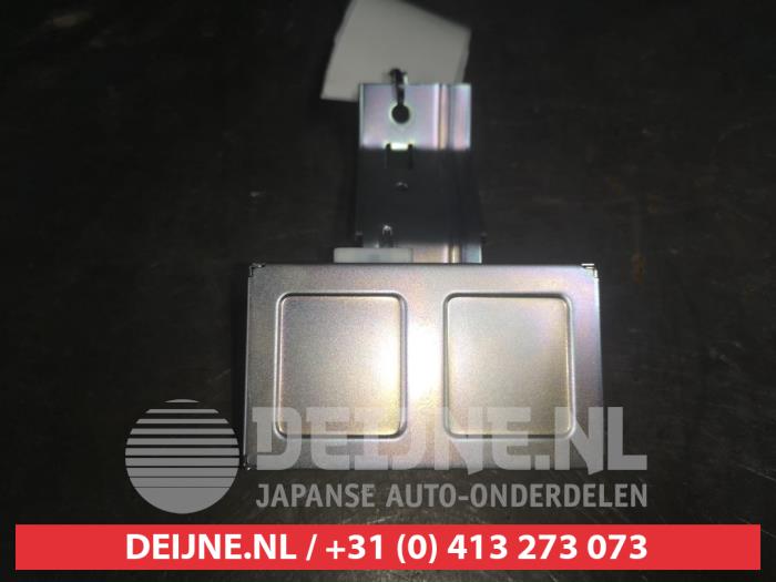 Usados Módulo DAB Nissan Leaf (ZE1) 39/40kWh Precio de solicitud ofrecido por V.Deijne Jap.Auto-onderdelen BV