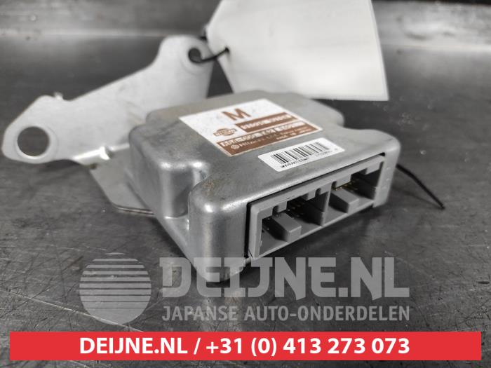 Used Automatic gearbox computer Nissan Note (E11) 1.6 16V Price € 50,00 Margin scheme offered by V.Deijne Jap.Auto-onderdelen BV
