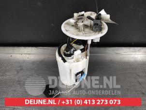 Used Electric fuel pump Kia Rio III (UB) 1.4 CRDi 16V Price € 50,00 Margin scheme offered by V.Deijne Jap.Auto-onderdelen BV
