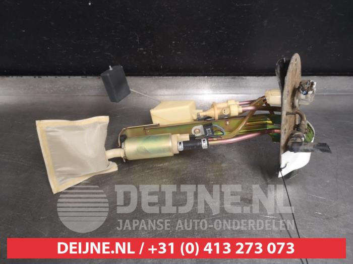 Begagnade Elektrisk bränslepump Subaru Forester (SF) 2.0 16V S-Turbo Pris € 75,00 Marginaltabell erbjuds av V.Deijne Jap.Auto-onderdelen BV