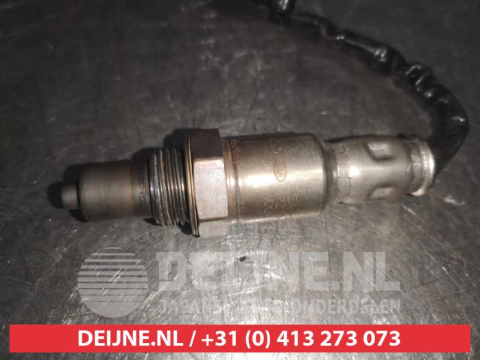 Sonde lambda d'un Hyundai i20 (BC3) 1.0 T-GDI 100 Mild Hybrid 48V 12V 2022