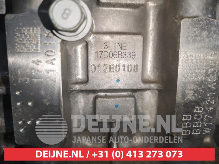 Engine from a Kia Picanto (JA) 1.0 12V 2017