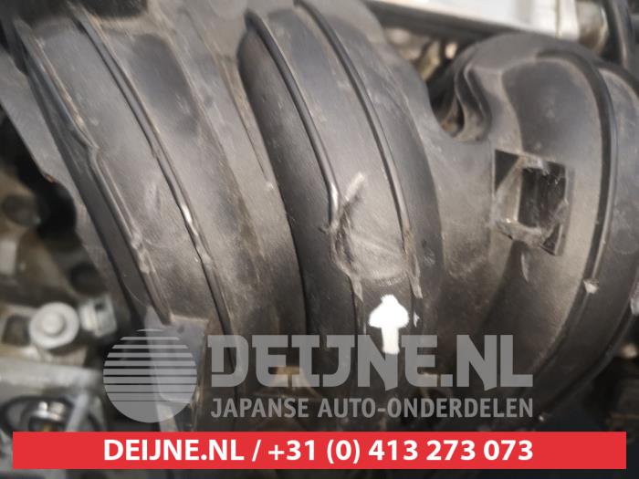 Engine from a Kia Picanto (JA) 1.0 12V 2017