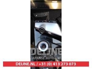 Used Automatic gear selector Kia EV6 77 kWh Price on request offered by V.Deijne Jap.Auto-onderdelen BV