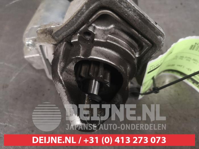 Starter from a Nissan Note (E12) 1.2 DIG-S 98 2016