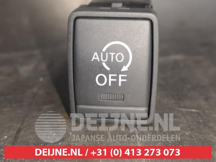 Używane Przelacznik Start/Stop Nissan Note (E12) 1.2 DIG-S 98 Cena € 35,00 Procedura marży oferowane przez V.Deijne Jap.Auto-onderdelen BV