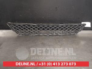 Used Bumper grille Nissan Note (E12) 1.2 DIG-S 98 Price on request offered by V.Deijne Jap.Auto-onderdelen BV
