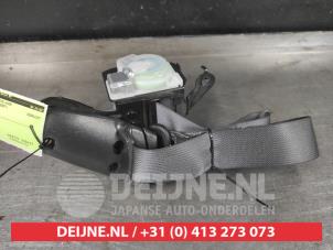 Usados Cinturón de seguridad derecha delante Lexus IS (E2) 220d 16V Precio de solicitud ofrecido por V.Deijne Jap.Auto-onderdelen BV